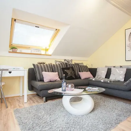 Apartamento Wohlfühloase Am Bikepark Und Skigebiet, 2 Schlafzimmer, Abschließbarer Fahrradkeller