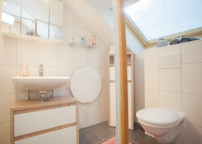 Wohlfuehloase Am Bikepark Und Skigebiet, 2 Schlafzimmer, Abschliessbarer Fahrradkeller Daire